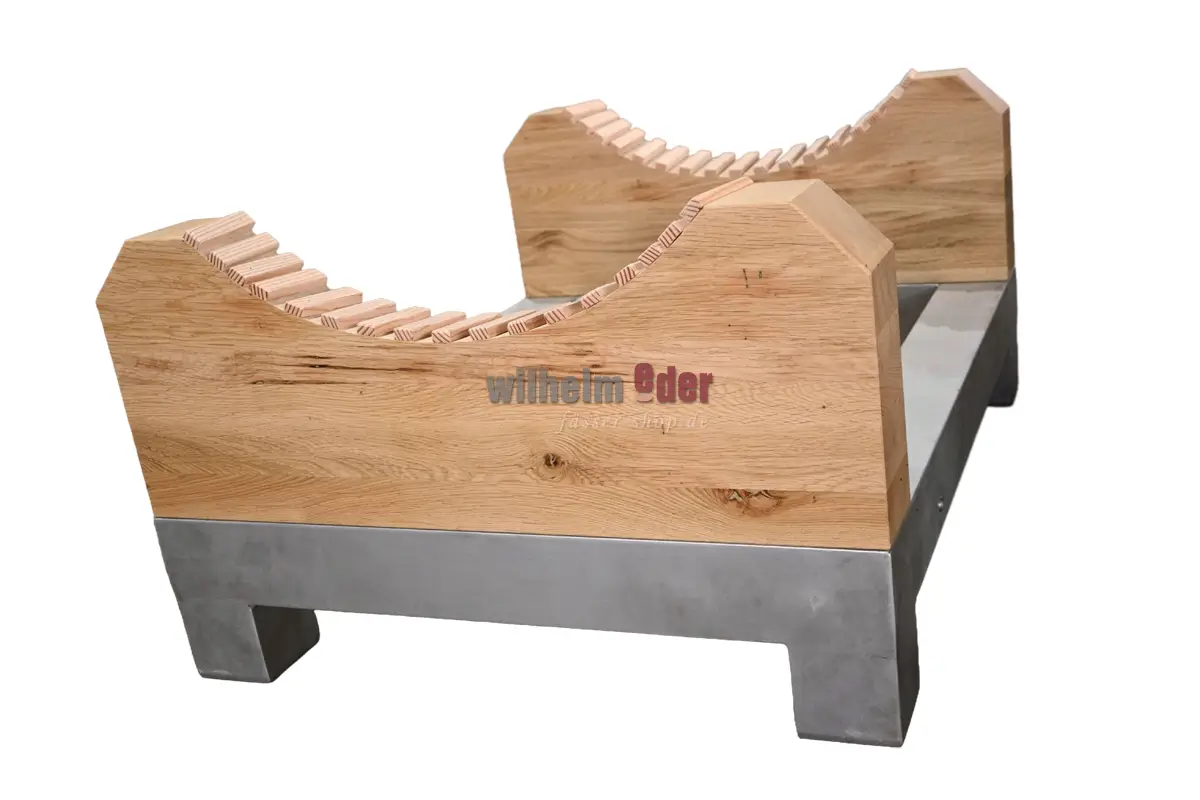 Support pour fûts en acier inoxydable / bois de chêne pour fûts ovales jusqu'à 25 hl 